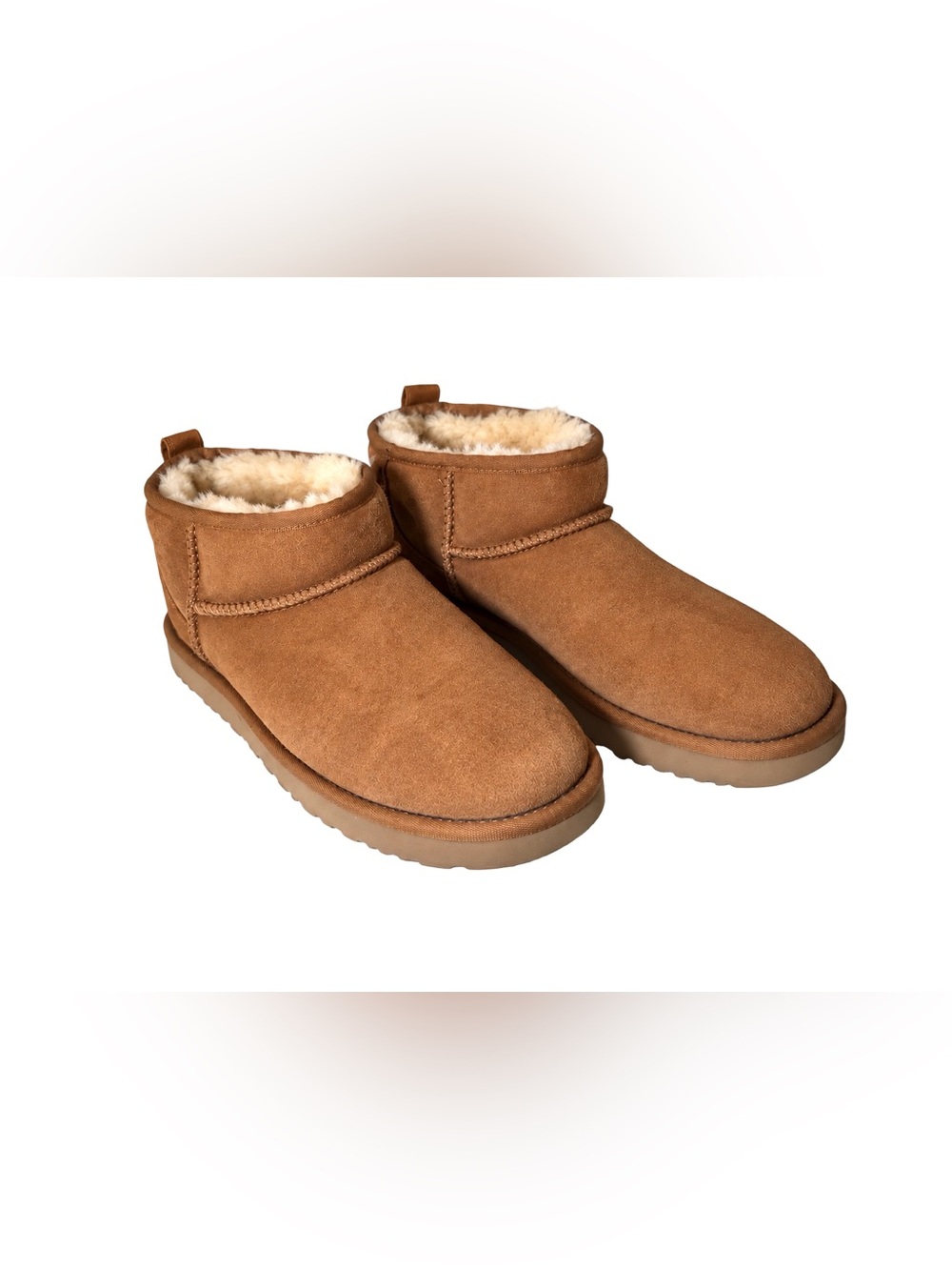 🐿️ 🍂ONLY WORN TWICE: UGG Chestnut Classic Ultra Mini | Size: 10W 🐿️🍂